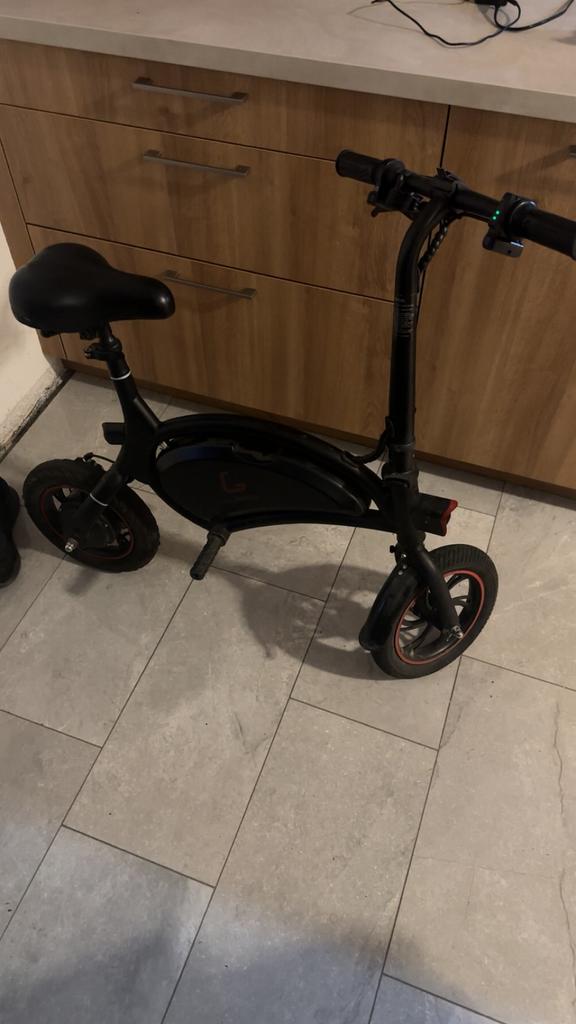 Windgoo goede staat, Ophalen of Verzenden, Zo goed als nieuw, Elektrische step (E-scooter)