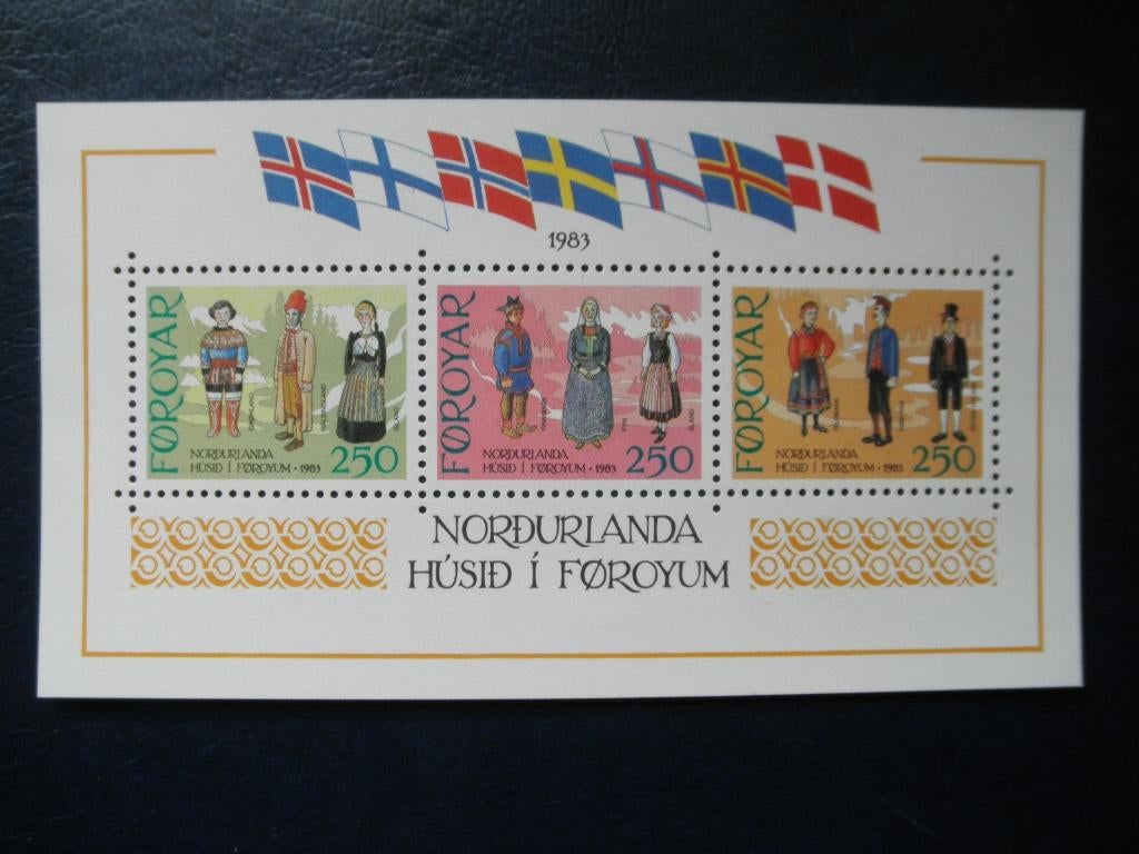 Postzegels Faeröer 1983 klederdrachten - cw. € 11,00 postfr., Ophalen of Verzenden, Denemarken, Postfris