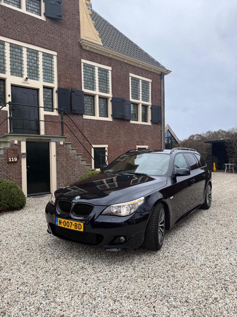 BMW 530i High Executive, Auto's, BMW, Automaat, Euro 5, Stationwagon, Particulier