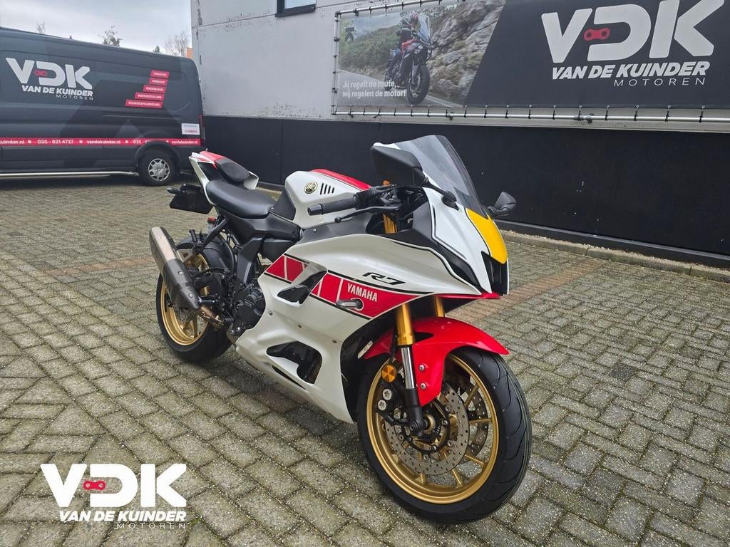 YAMAHA YZF R7 60th Anniversary met Akrapovic(bj 2022) - foto 2