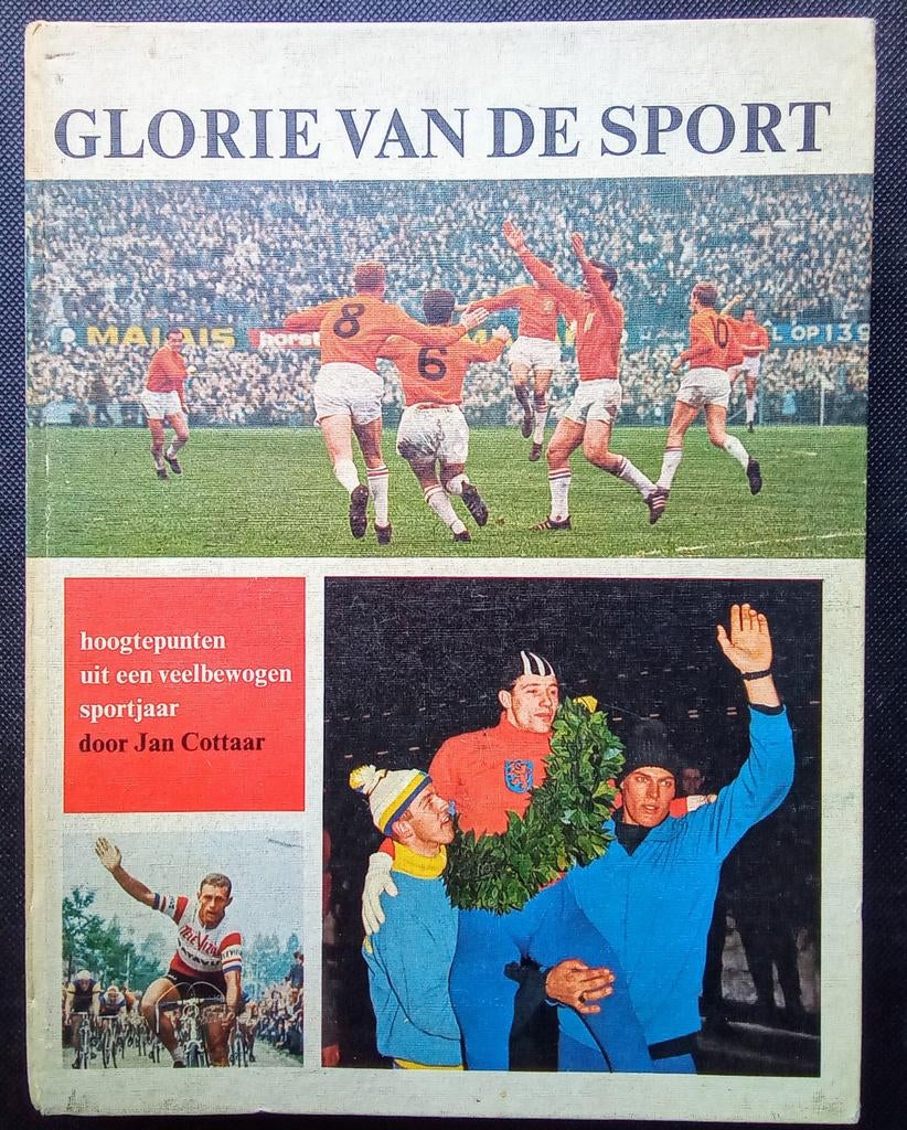 Jan Cottaar - Glorie van de sport (1966), Boeken, Ophalen of Verzenden, Gelezen, Lopen en Fietsen