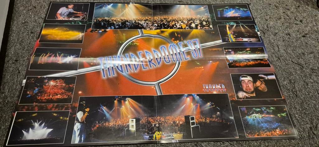 Thunderdome '97 poster, Ophalen of Verzenden, Zo goed als nieuw, A1 t/m A3, Film en Tv