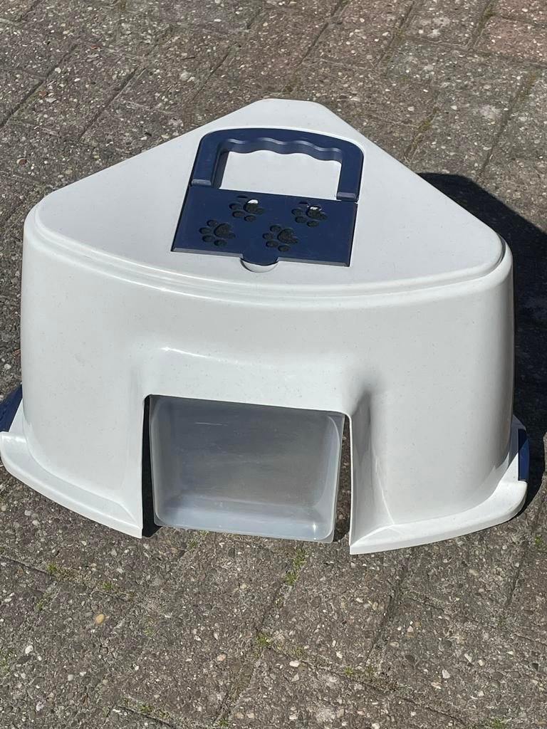 Deksel voor hoek-kattenbak. Als nieuw, Ophalen