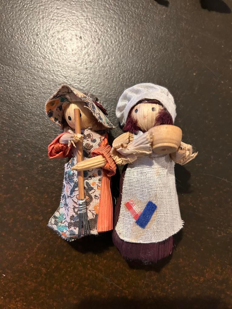 Setje papier/stro poppenhuis poppetjes, Ophalen of Verzenden, Gebruikt, Poppenhuis