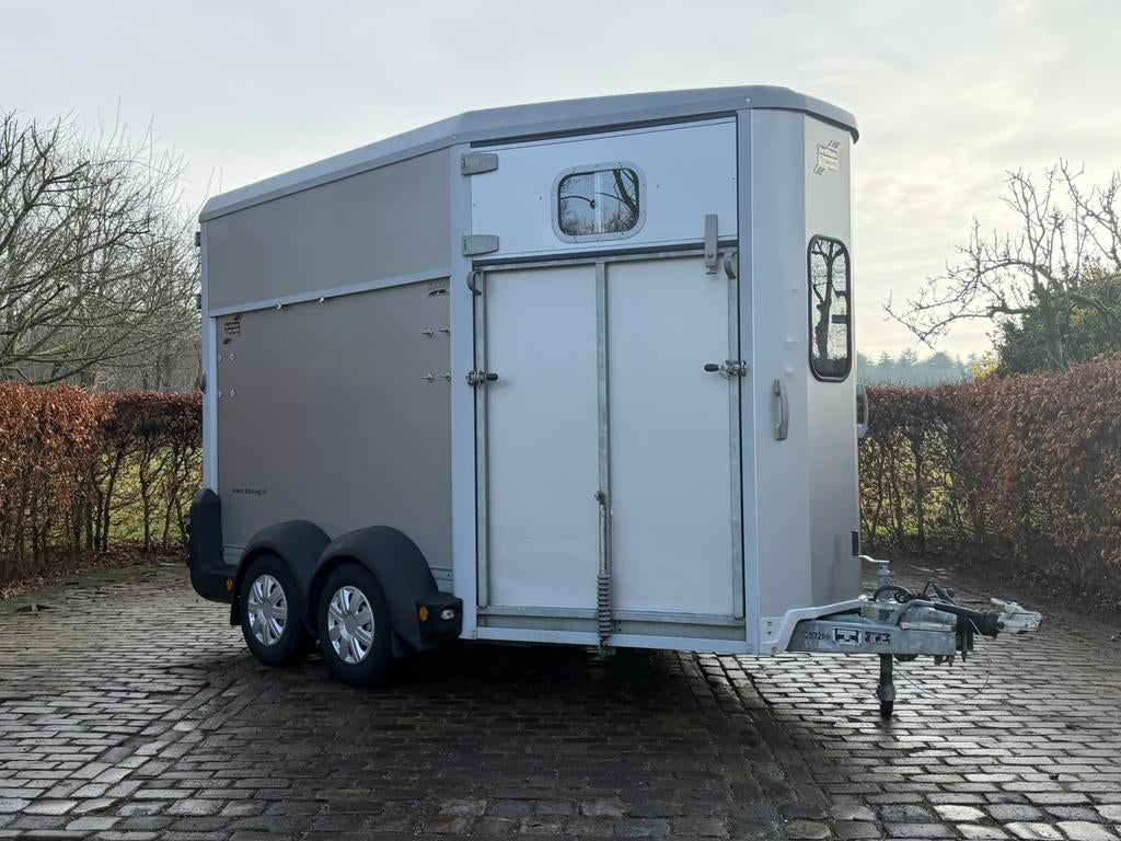 Zeer mooie 2 paards ifor williams hb511 aluminium bodem