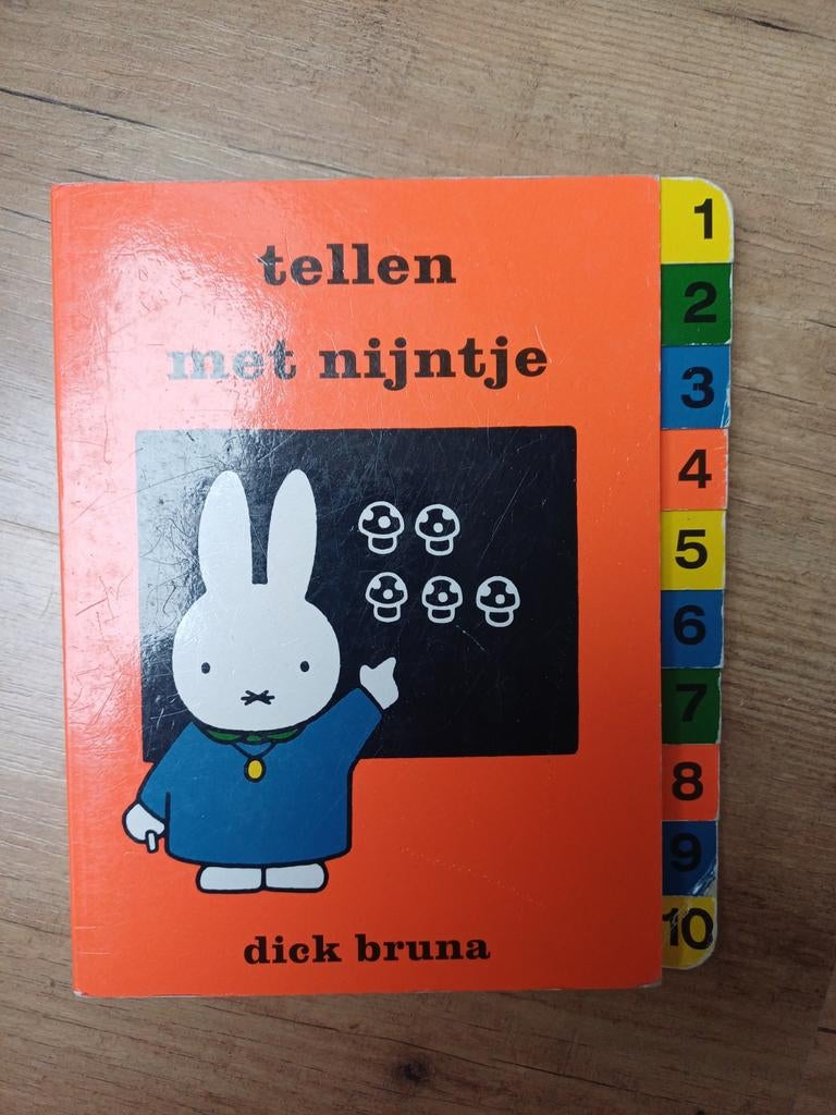 Tellen met Nijntje - Dick Bruna, Ophalen of Verzenden, Gelezen, Dick Bruna, Fictie algemeen