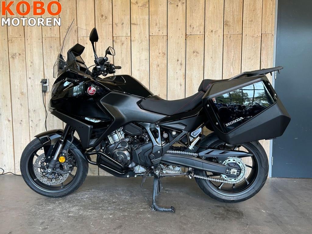 Honda NT1100D (bj 2022) - foto 2