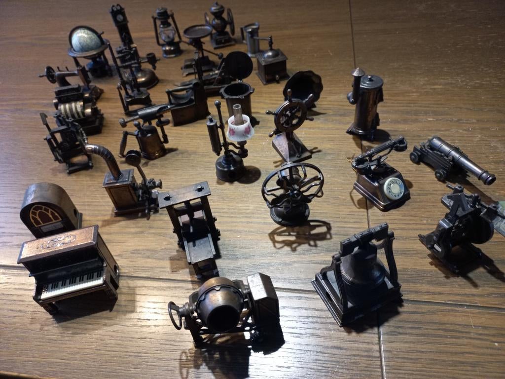 Miniatuur Collectie - 30 Stuks Metaal, Ophalen of Verzenden