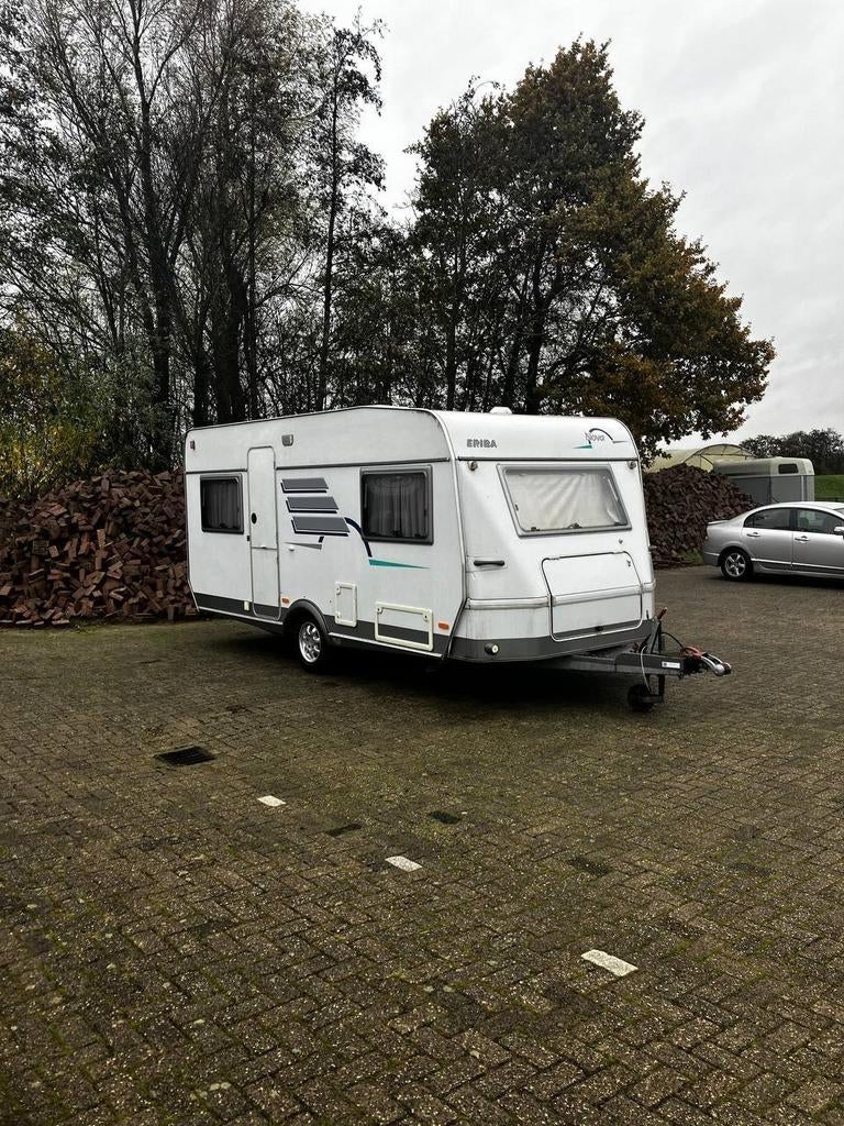 Caravan Eriba Nova, Ophalen, Zo goed als nieuw