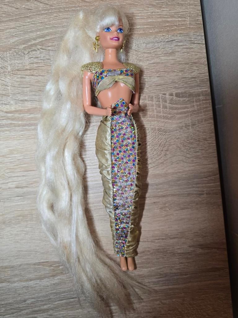 Barbie Jewel Hair Mermaid - Defect hoofd en veelgebruikt, Verzamelen, Ophalen of Verzenden, Gebruikt, Pop