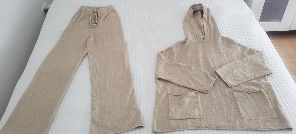 Zara oversized setje beige maat s maat 36 bruin flared broek, Kleding | Dames, Overige Dameskleding, Zara, Verzenden, Zo goed als nieuw