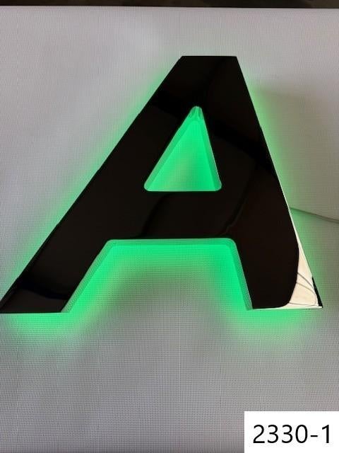 2330. Letters met verlichting / kleuren / letterlampen, Huis en Inrichting, Ophalen, Nieuw