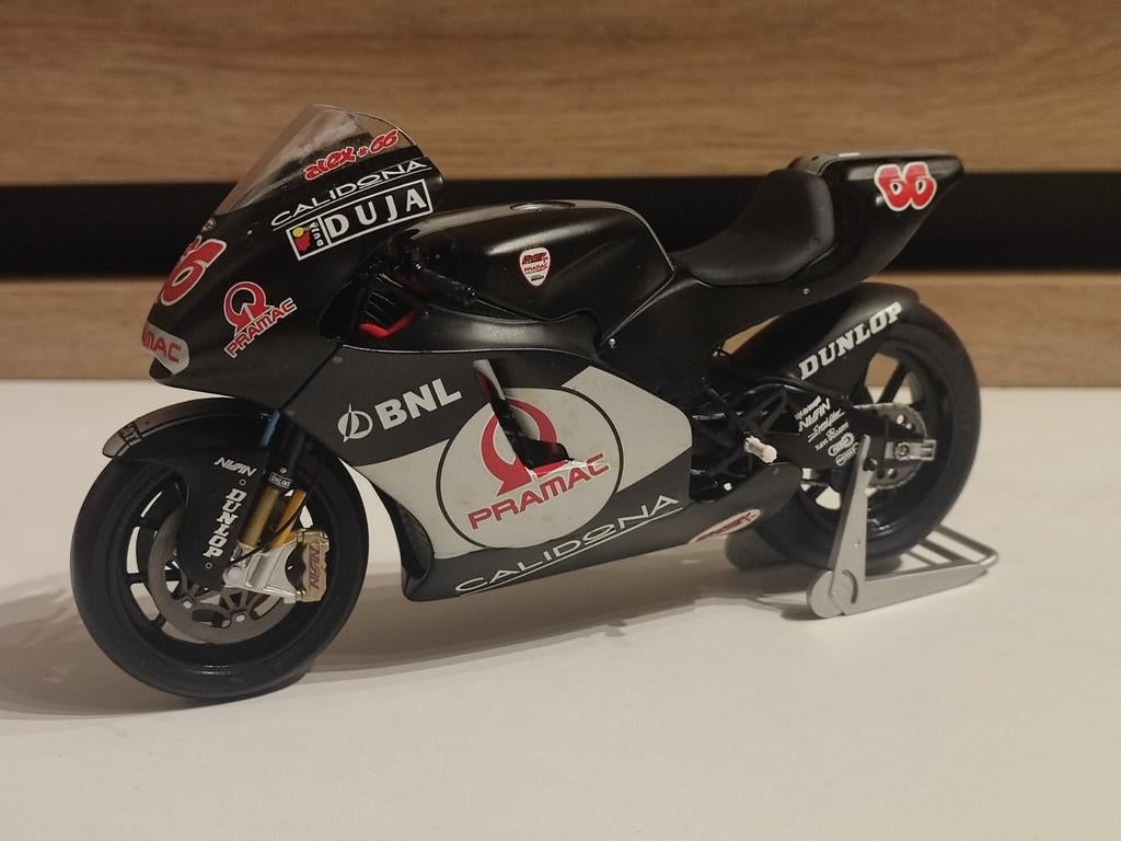 Minichamps: Ducati Desmosedici GP6 - Alex Hofmann - MotoGP, Ophalen of Verzenden, Zo goed als nieuw, 1:9 t/m 1:12, Motor