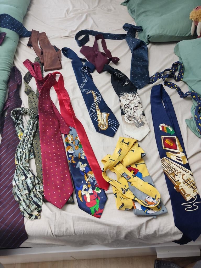 T.e.a.b: Stropdassen, klassiek en in thema, Ophalen, Overige maten