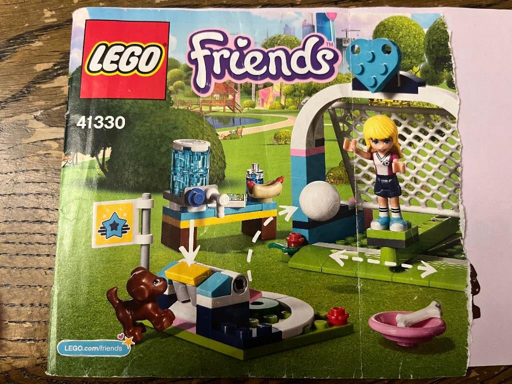 Lego Friends set Stephanie's voetbaltraining (41330), Ophalen of Verzenden, Gebruikt, Complete set, Lego