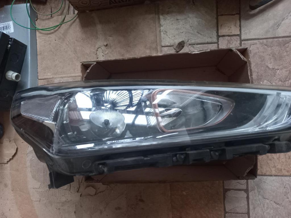 HYUDAI IONIC  LED KOPLAMP RECHTS COMPLEET 92102-G2 NIET face, Ophalen of Verzenden, Gebruikt, Hyundai