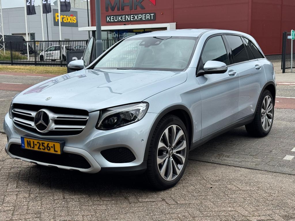 Mercedes-Benz GLC 2.1 Glc250 4MATIC AUT 2017 Grijs, Auto's, Automaat, 15 km/l, Zwart, 4 cilinders