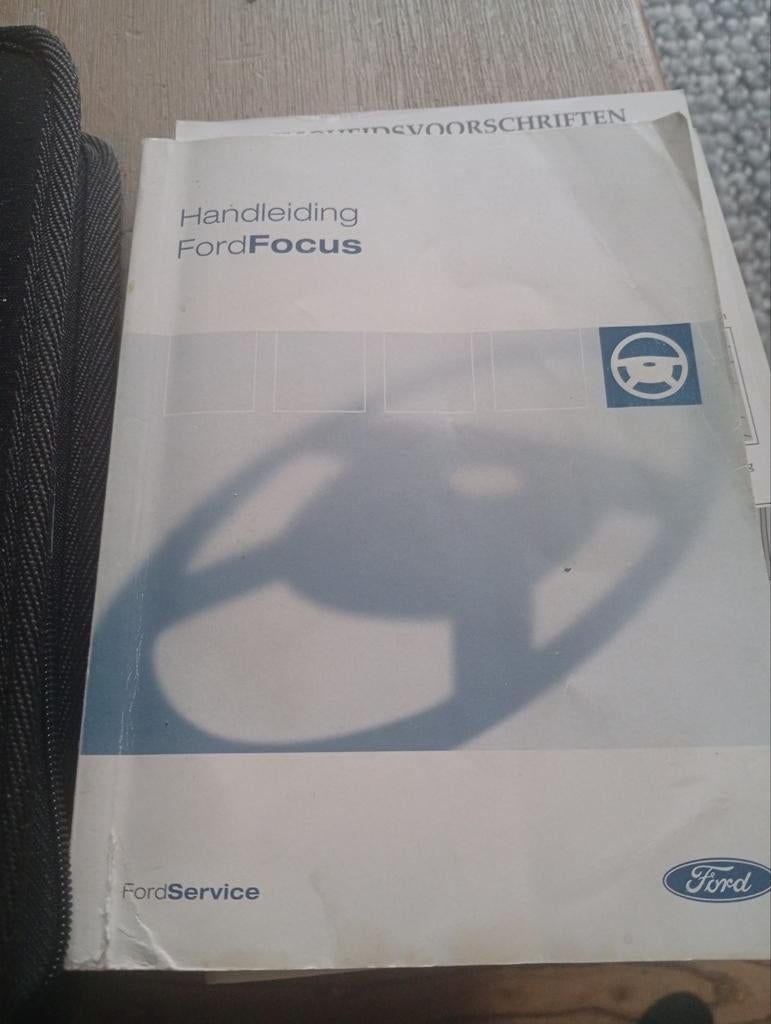 Ford focus handleiding 2004 boek, Auto diversen, Handleidingen en Instructieboekjes, Ophalen of Verzenden