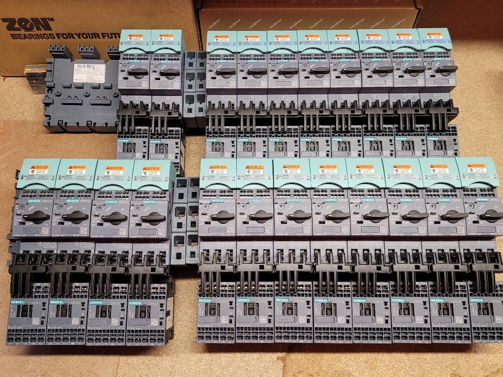 Siemens motorstarters voor diverse vermogens, Info@Siemens.nl, Ophalen of Verzenden, Zo goed als nieuw, Siemens Nederland