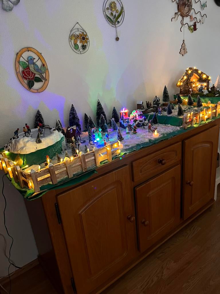 Kerstdorp met veel onderdelen, Ophalen, Gebruikt