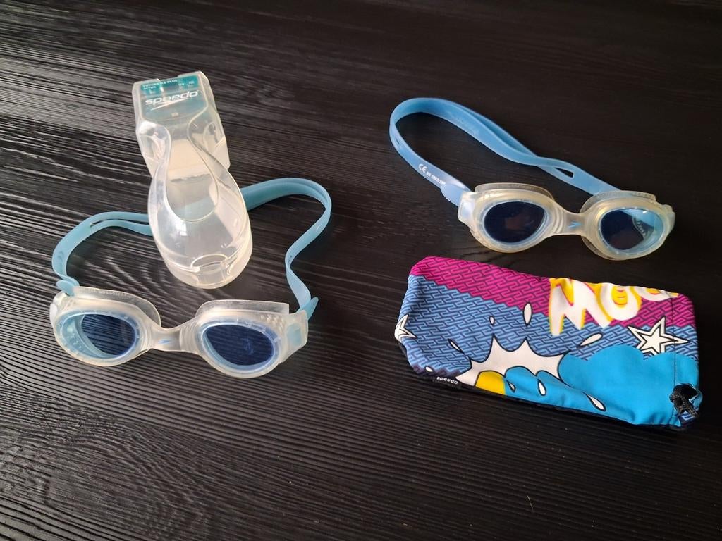 2 x zwembril van Speedo, Watersport en Boten, Duiken, Ophalen of Verzenden, Zo goed als nieuw, Duikbril of Snorkel