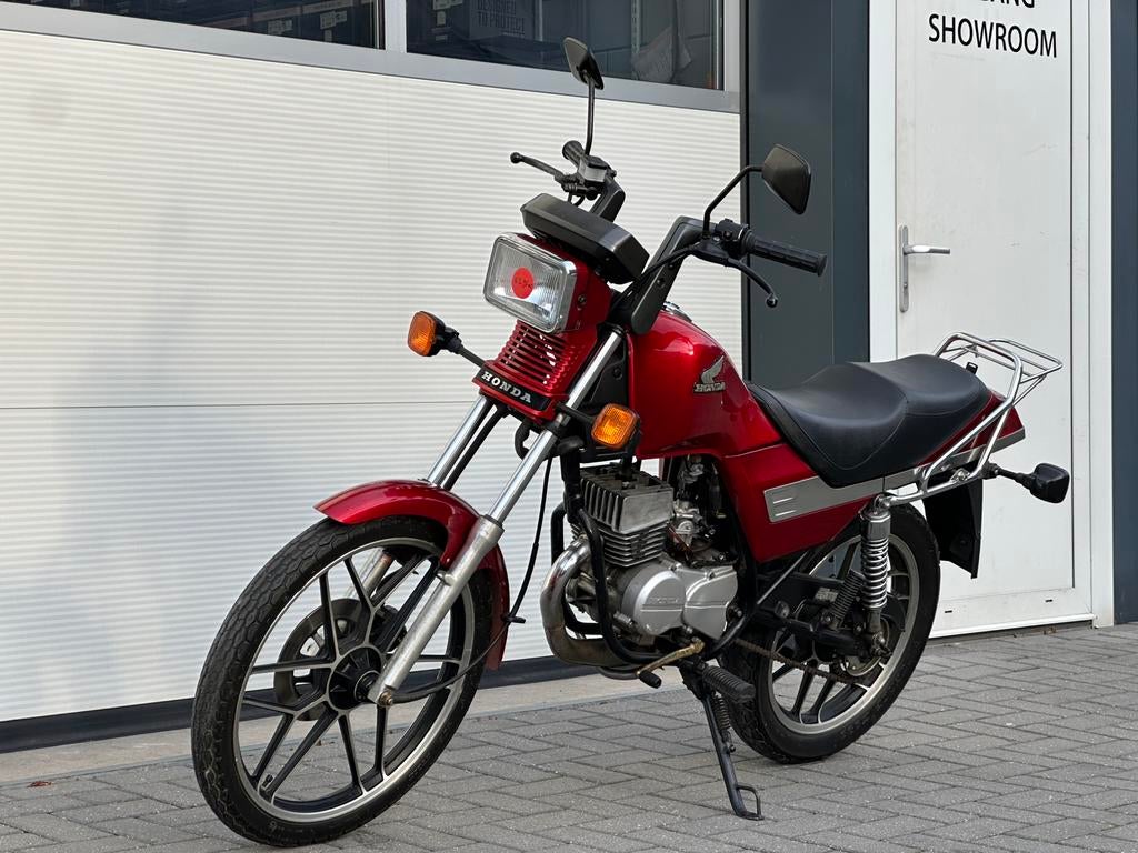 Honda MCX volledig origineel, zeer mooi!