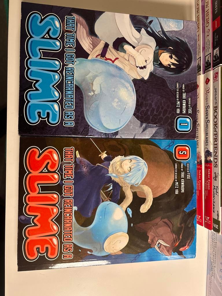 That Time I Got Reincarnated as a Slime Manga - Volumes 1 &, Boeken, Meerdere stripboeken, Ophalen of Verzenden, Zo goed als nieuw