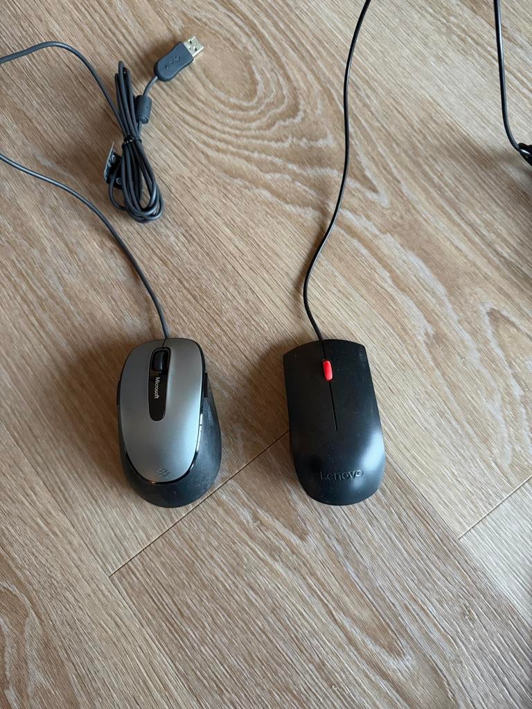 Microsoft & Lenovo Bedrade Muis Set, Computers en Software, Muizen, Rechtshandig, Muis, Gebruikt, Ophalen of Verzenden