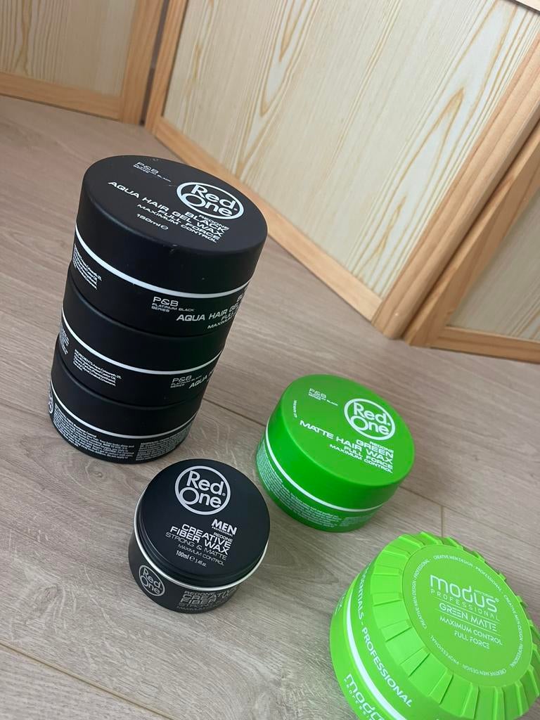 Red One Aqua Hair Gel Wax, Fiber Wax, Matte Hair wax + Modus, Ophalen of Verzenden, Zo goed als nieuw, Gel, Wax, Haarlak of Mousse