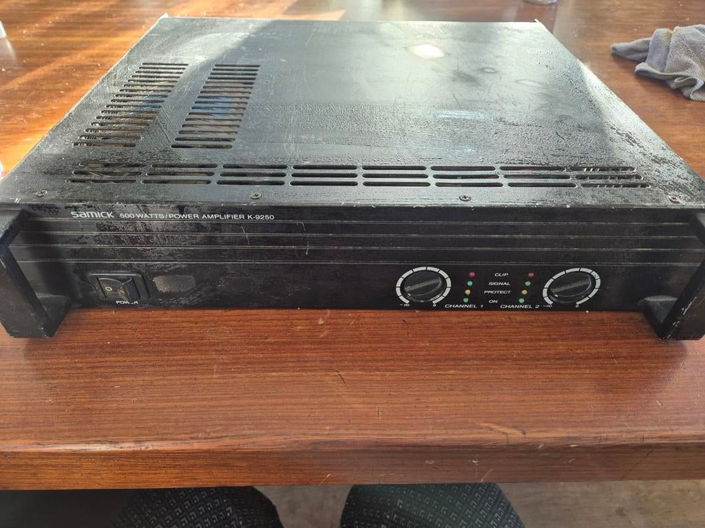 Samick K-9250 PA Basversterker - Goed Geluid!, Ophalen, Gebruikt