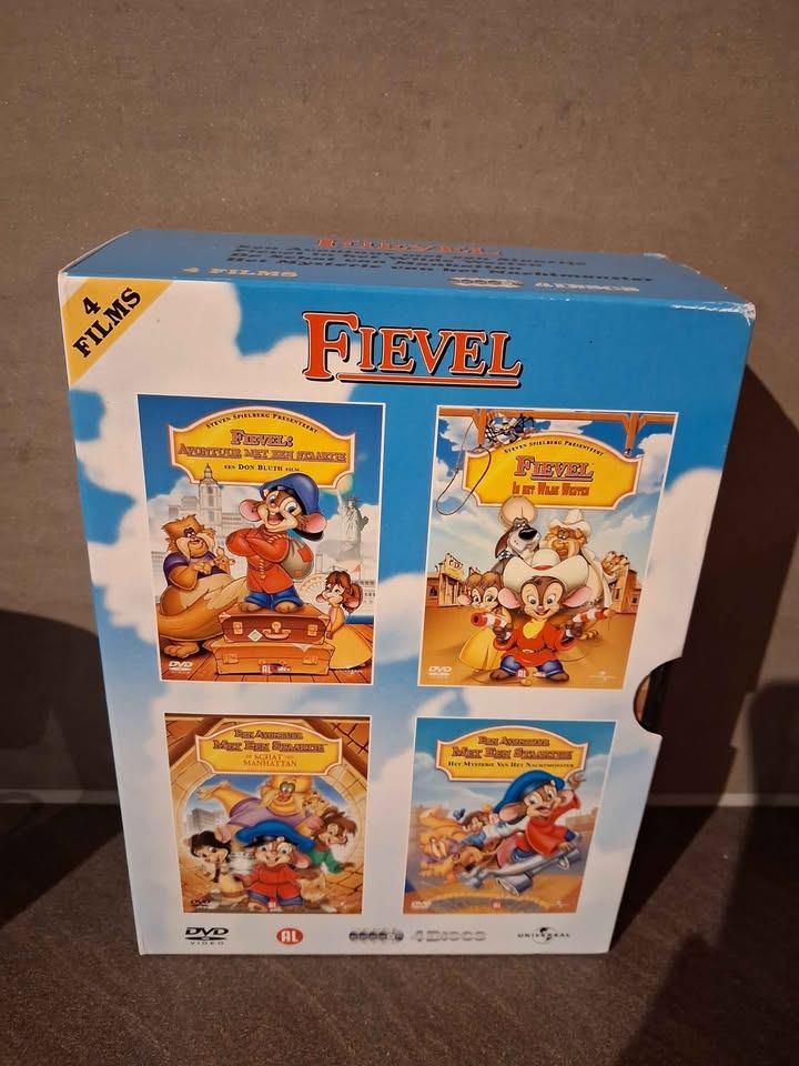 Dvd box Fievel het muisje ..4 films, Cd's en Dvd's, Ophalen of Verzenden, Zo goed als nieuw, Tekenfilm, Boxset