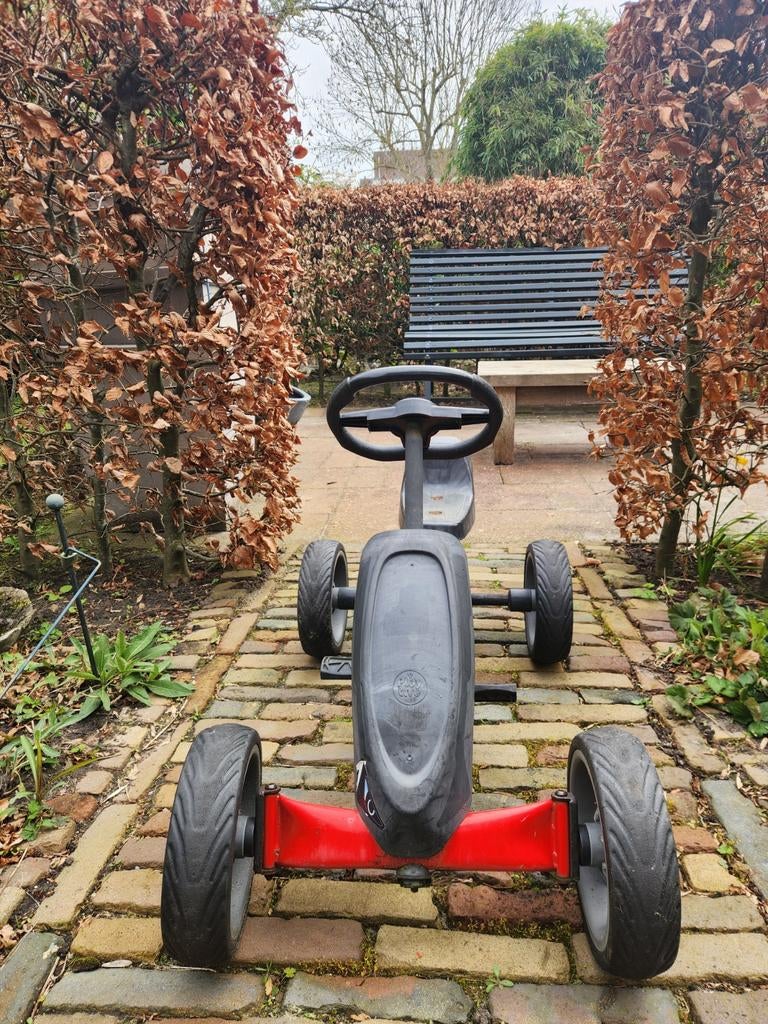 Skelter. Merk: racing. Voor tussen de 3 en 5 jaar., Ophalen, Gebruikt, Overige merken