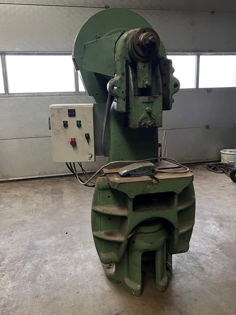 Excenterpers 25 Ton, Doe-het-zelf en Verbouw, Gereedschap | Overige machines, Ophalen, Gebruikt