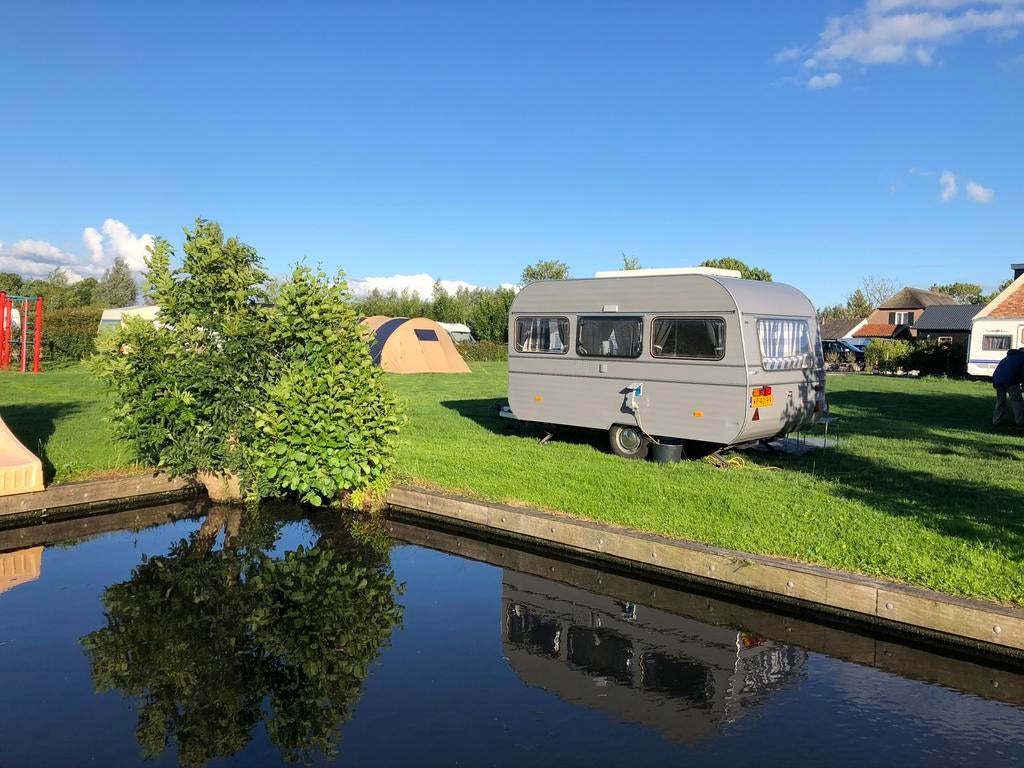 Avento H 335 caravan 1976, Lekker in eigen land dit jaar!, Caravans en Kamperen, Caravans, Avento, Hefdak, Treinzit, Particulier
