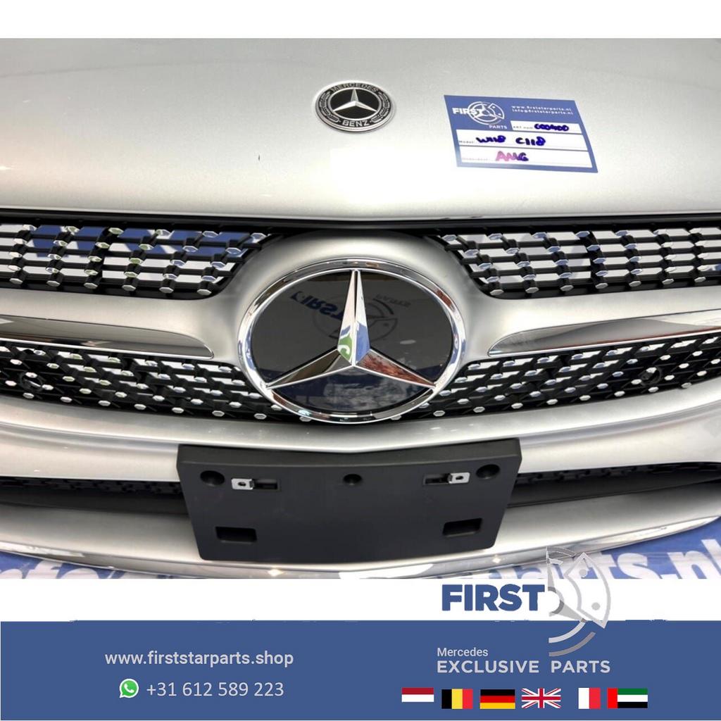 W118 C118 AMG LINE VOORBUMPER ZILVER GRIJS Mercedes 2018-202, Gebruikt, -, Voor, Ophalen of Verzenden