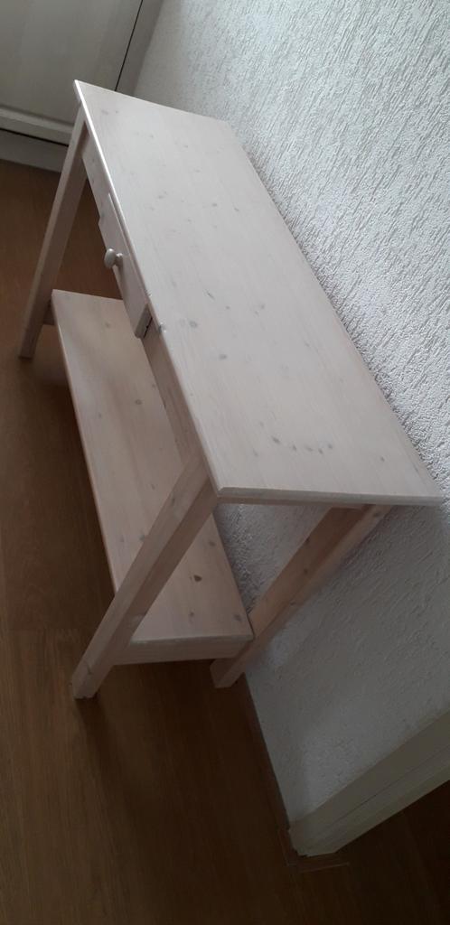 Lichte sidetable met lade en plank, Huis en Inrichting, Tafels | Sidetables, Ophalen, 100 tot 150 cm, Zo goed als nieuw, Grenenhout