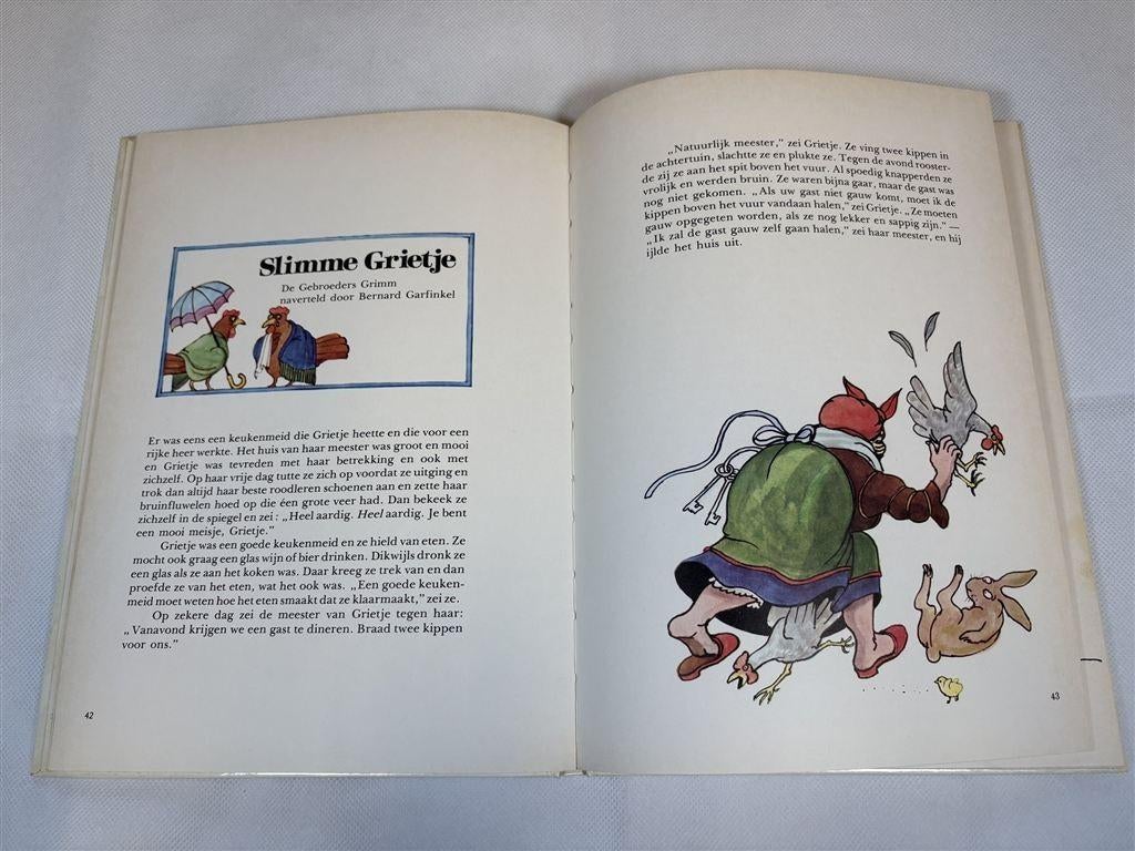 Tomi Ungerer: Sprookjes [1975] — Vintage — Met Roodkapje, Ophalen of Verzenden, Gelezen