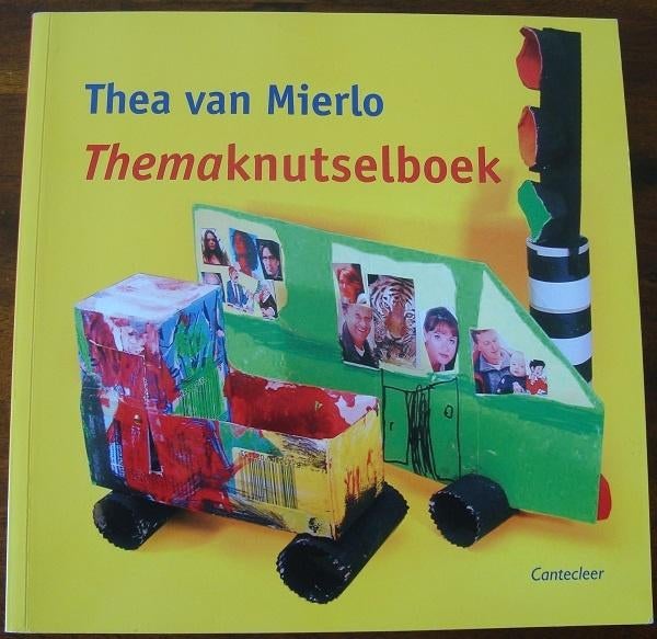 Thea van Mierlo - Themaknutselboek, Boeken, Ophalen of Verzenden, Zo goed als nieuw, Scrapbooking en Knutselen, Geschikt voor kinderen
