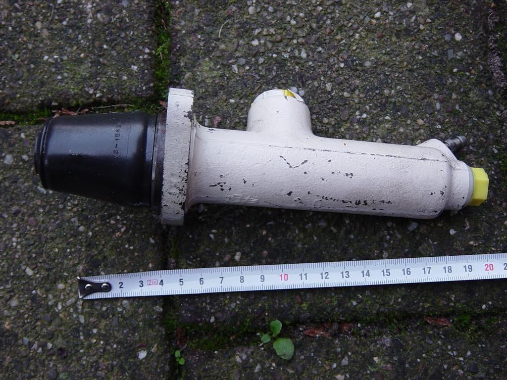 Hydraulische cilinder rem /koppeling vrachtwagen ex nl leger, Ophalen of Verzenden, Landmacht, Nederland, Overige typen