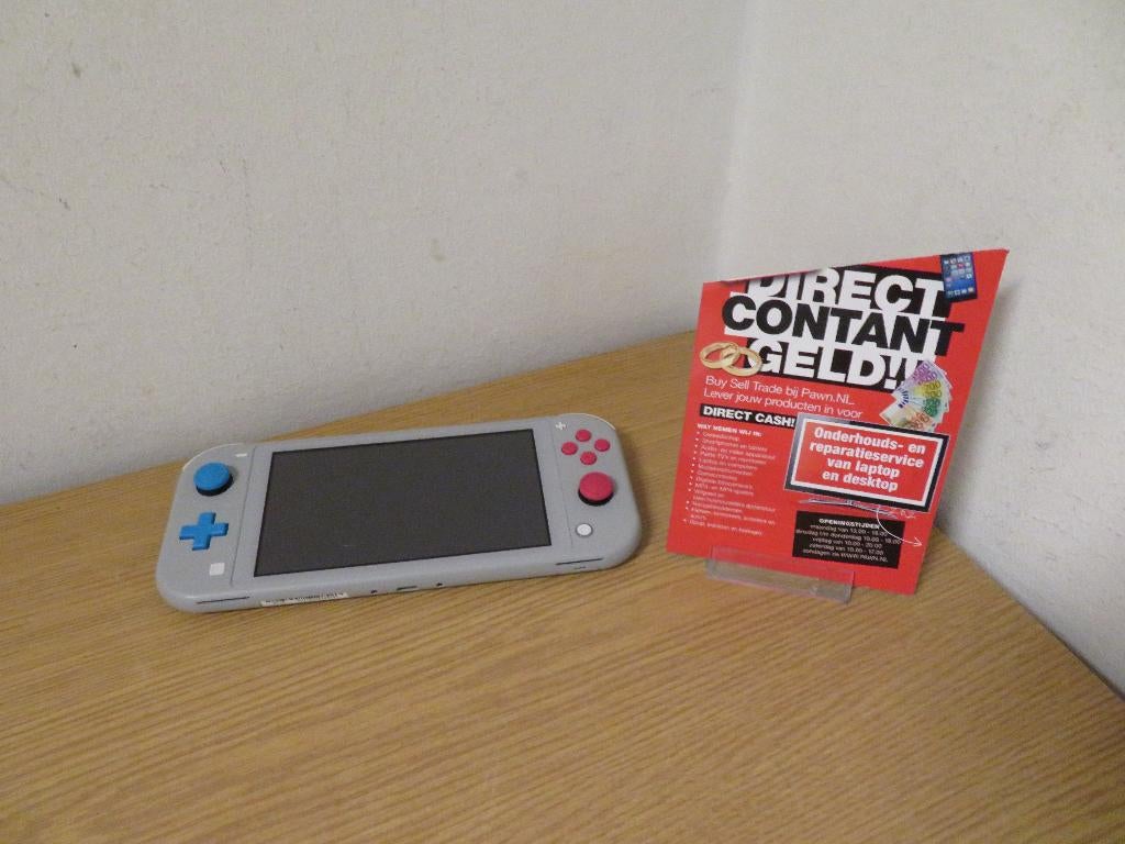 Nintendo Switch Lite Zacian & Zamazenta | Pawn Eindhoven, Spelcomputers en Games, Spelcomputers | Nintendo Switch Lite, Gebruikt