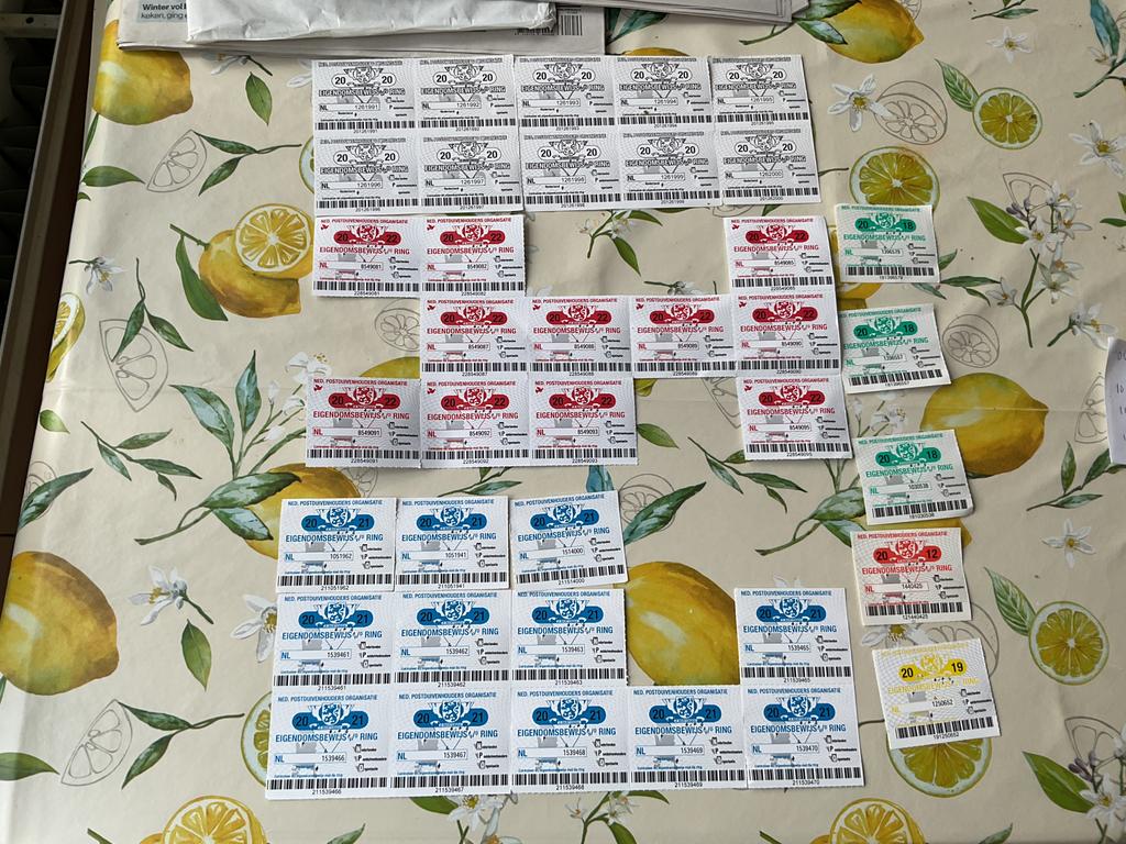 Oude eigendomsbewijzen Postduiven, Dieren en Toebehoren, Vogels | Duiven, Meerdere dieren, Postduif