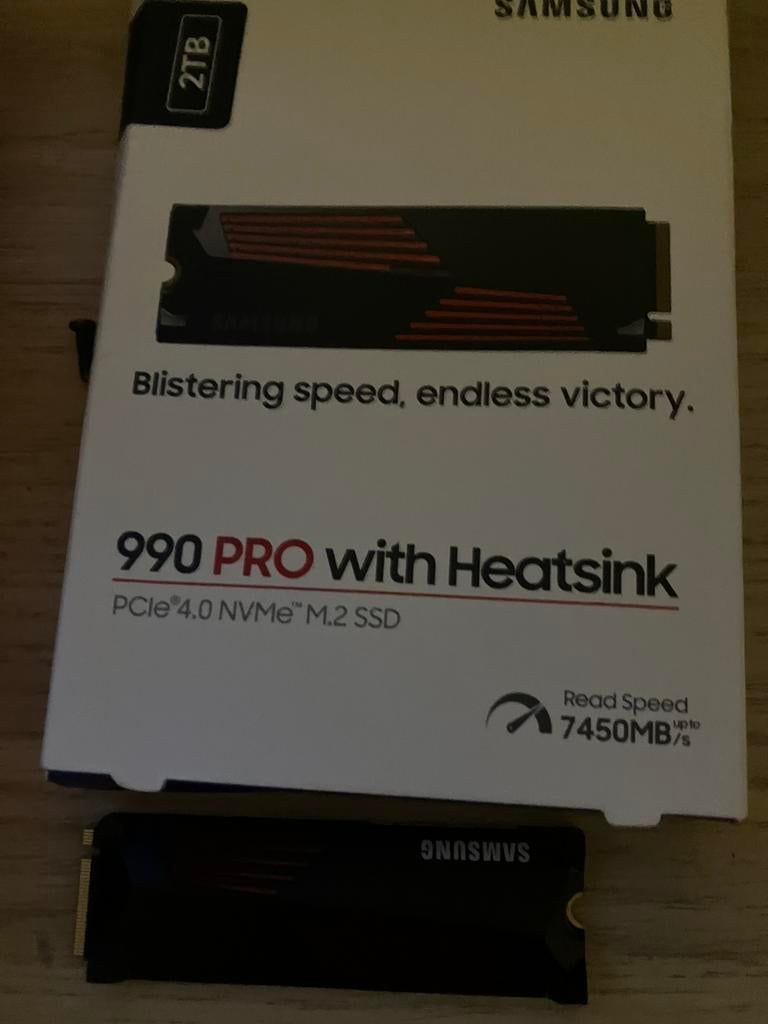 Samsung 990 pro NVME SSD / heatsink, Computers en Software, Harde schijven, Intern, Console, SSD, Ophalen of Verzenden