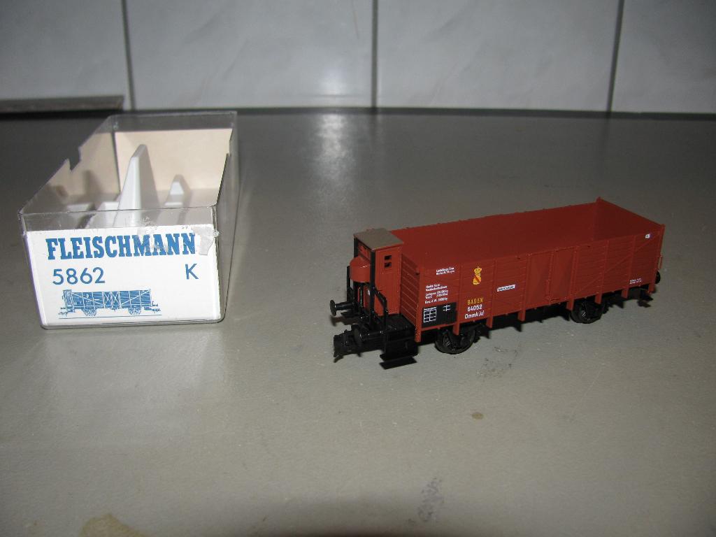 Fleischmann Hoge Bakwagen no 5862 K, Ophalen, Gelijkstroom, Fleischmann, Wagon