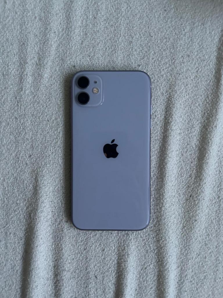 iPhone 11 scherm kapot, Telecommunicatie, Mobiele telefoons | Apple iPhone, Ophalen, Gebruikt, IPhone 11, 76 %