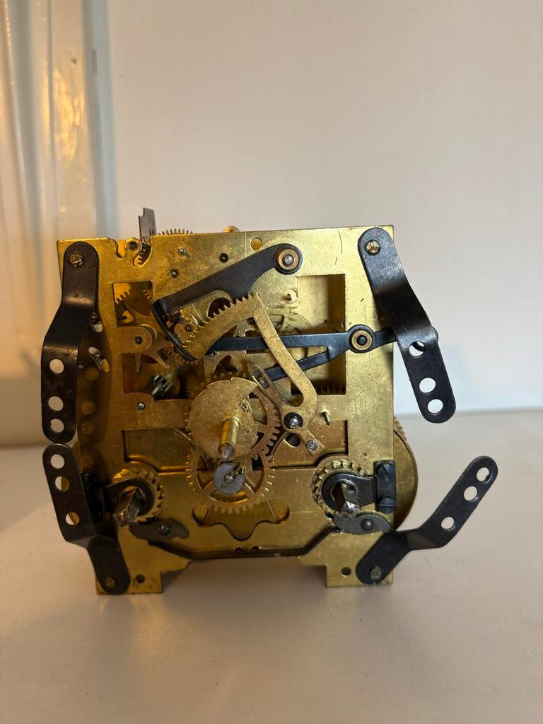 4 Uurwerken voor de klokkenmakers, Antiek en Kunst, Ophalen