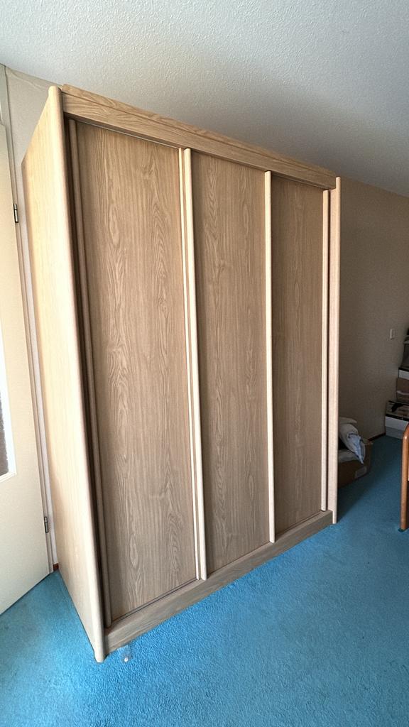 keurige kledingkast met hang en legdeel, Huis en Inrichting, Ophalen, Zo goed als nieuw, 50 tot 75 cm, 200 cm of meer