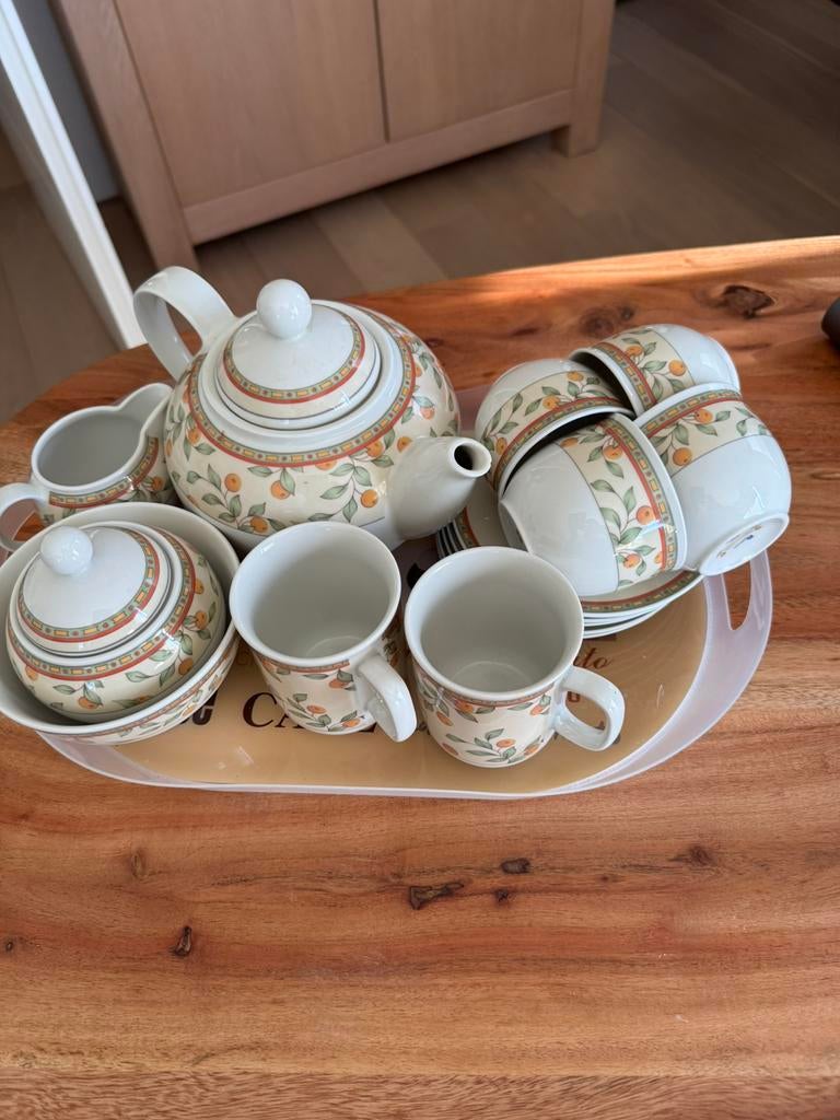 Koffietijd thee servies, Ophalen, Zo goed als nieuw, Overige stijlen, Kop(pen) en/of Schotel(s)
