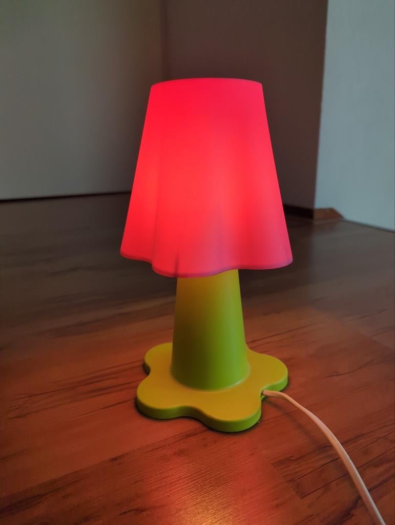 IKEA Bedlampje bloem, Mammut - Groen/Roze, Ophalen, Kunststof, Gebruikt, Modern, Speels