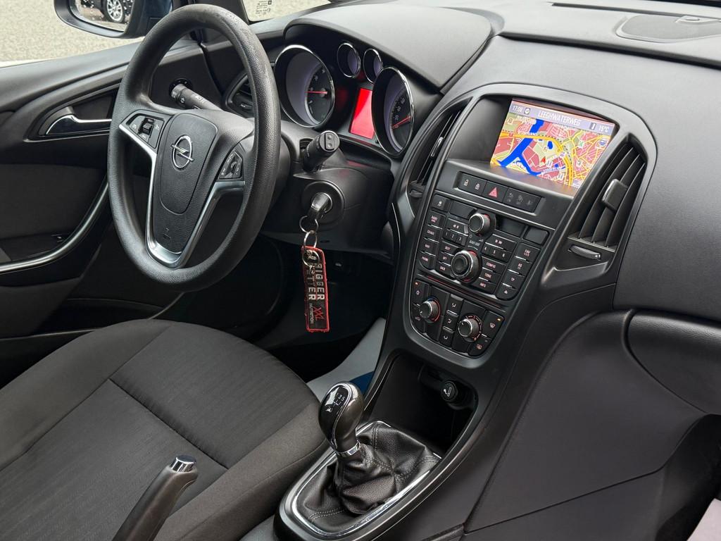 Opel Astra Sports Tourer 1.4 Business Edition - NAVI - CRUIS, Voorwielaandrijving, Euro 5, Gebruikt, 4 cilinders