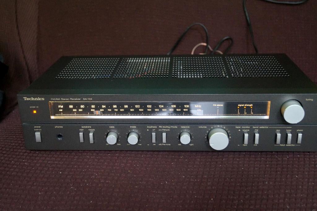 Technics SA-104 Versterker/tuner met garantie, Overige merken, Gebruikt, Ophalen of Verzenden, Minder dan 60 watt